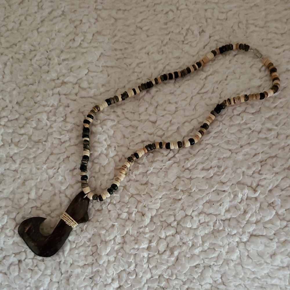 Puka Style Necklace with Hawaiian Fish Hook Pendant